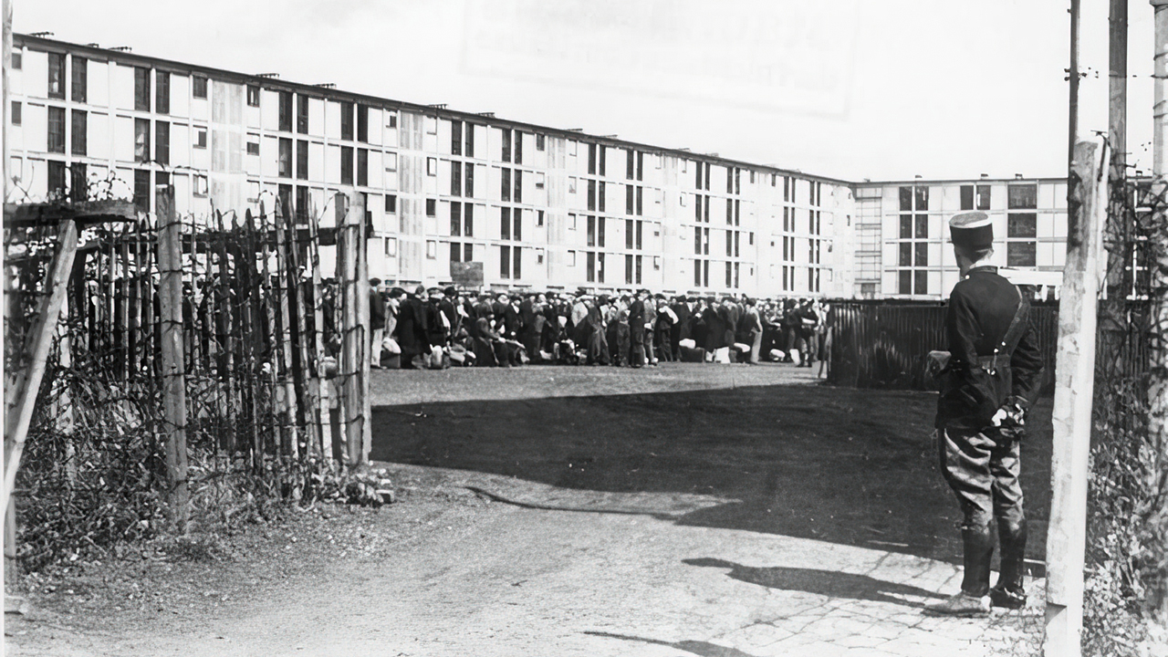 bundesarchiv_bild_183-b10919__frankreich__internierungslager_drancy__frankreich.jpg